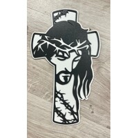 Drevorezba Kristova hlava na kríži